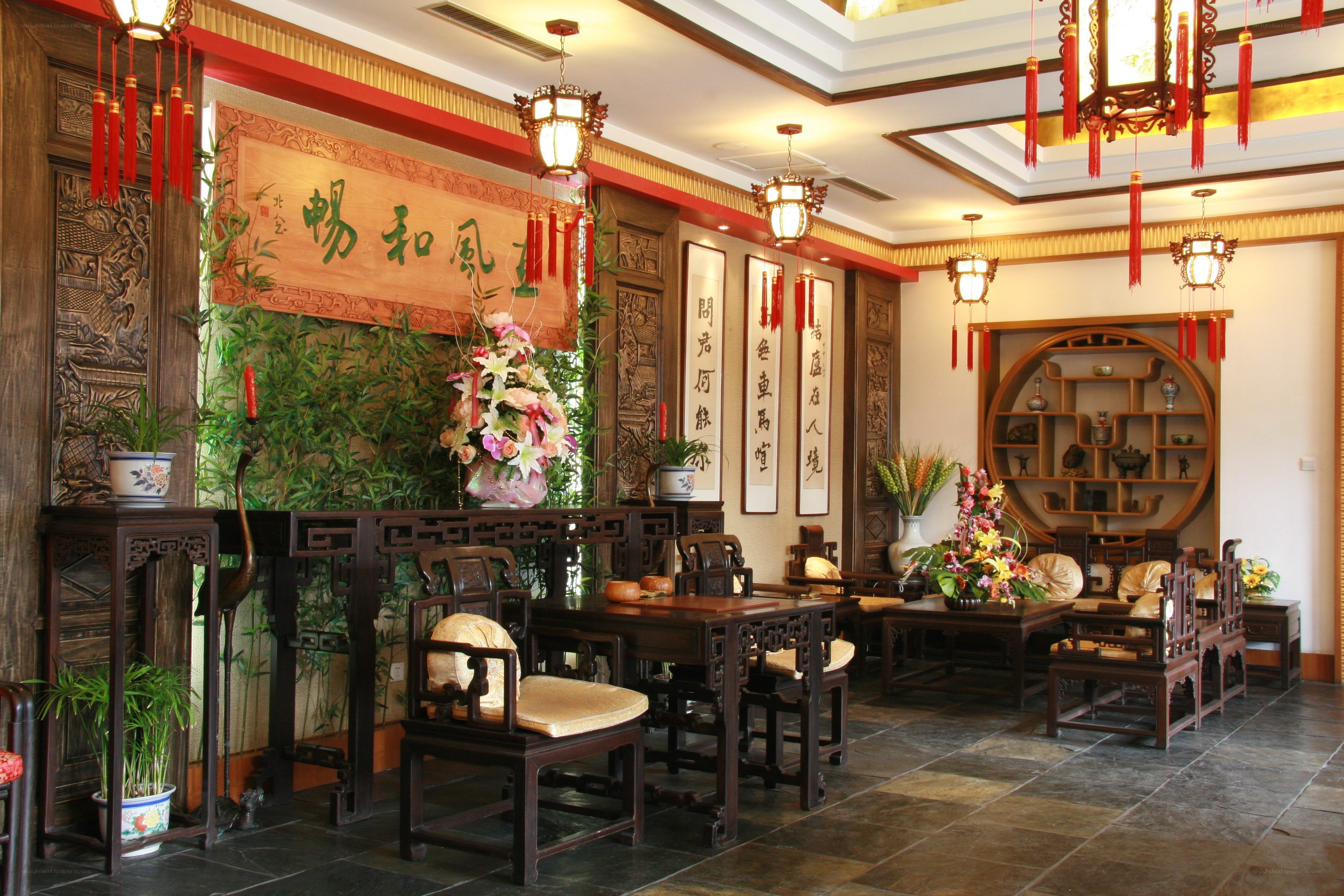 traditional chinese restaurant interior