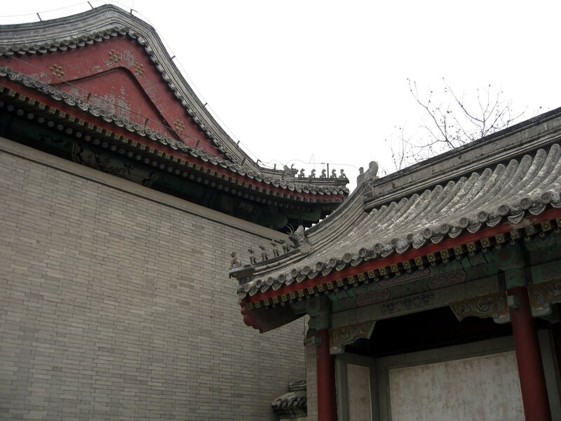 Traditional Chinese Roof — Gray