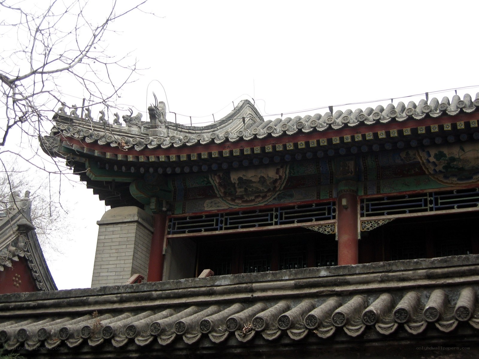 traditional chinese temple roof