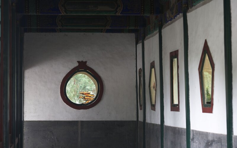 Traditional Chinese windows