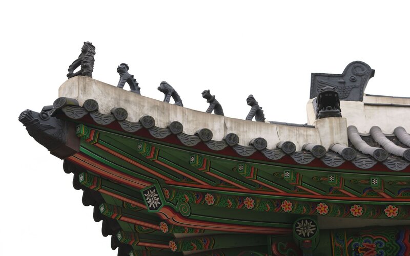 traditional east asian roof detail