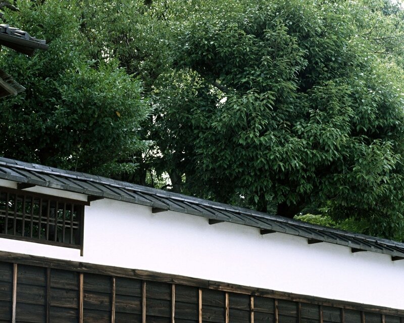 traditional japanese building exterior