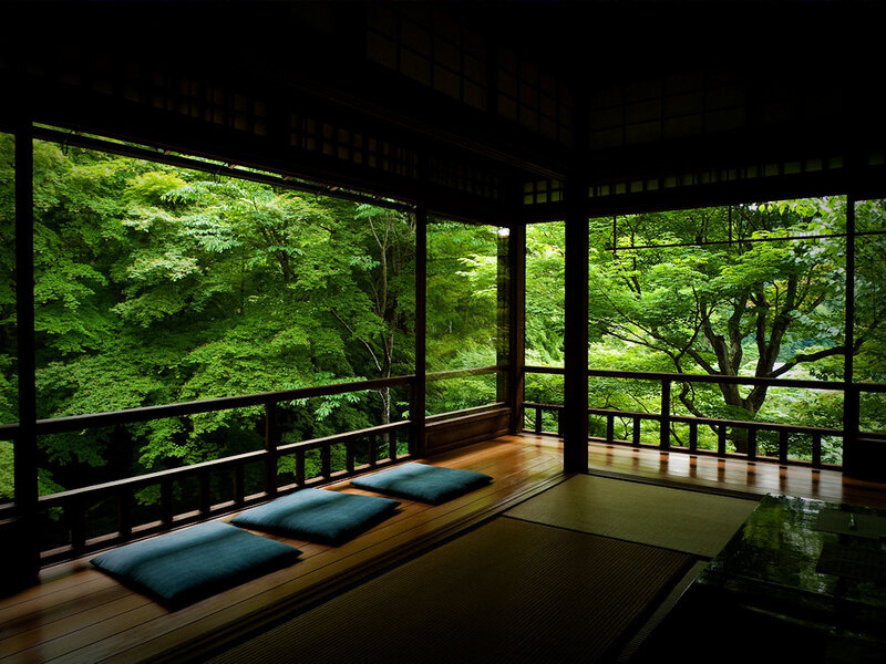 Traditional Japanese Room — Green, Serene