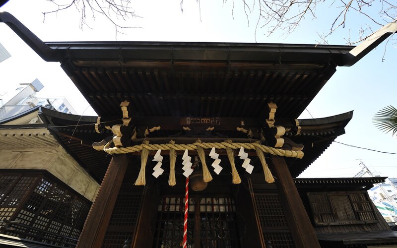 traditional japanese shrine