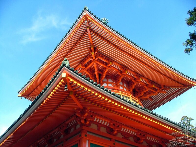 traditional japanese temple roof