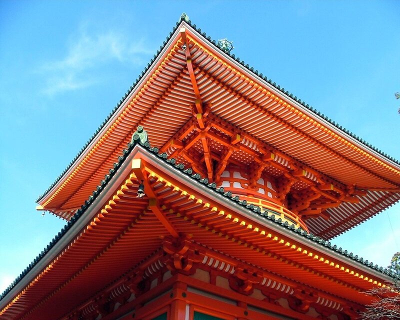 traditional japanese temple roof