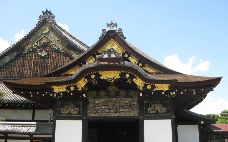 traditional japanese temple roof