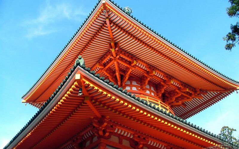 traditional japanese temple roof