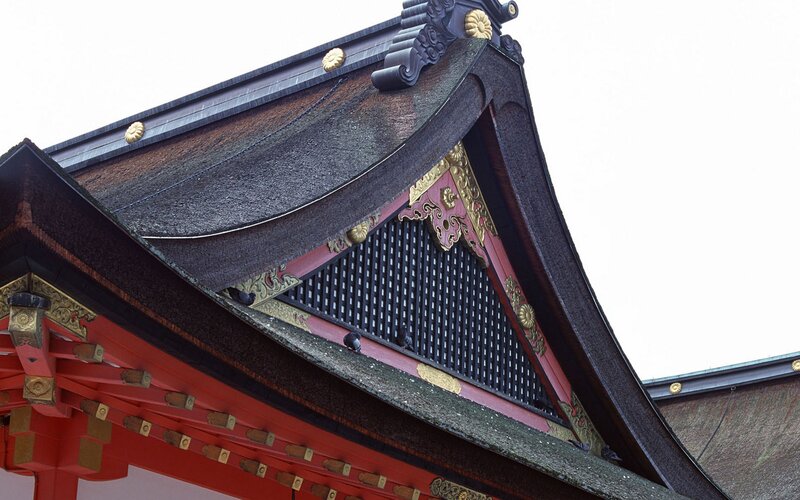 traditional japanese temple roof