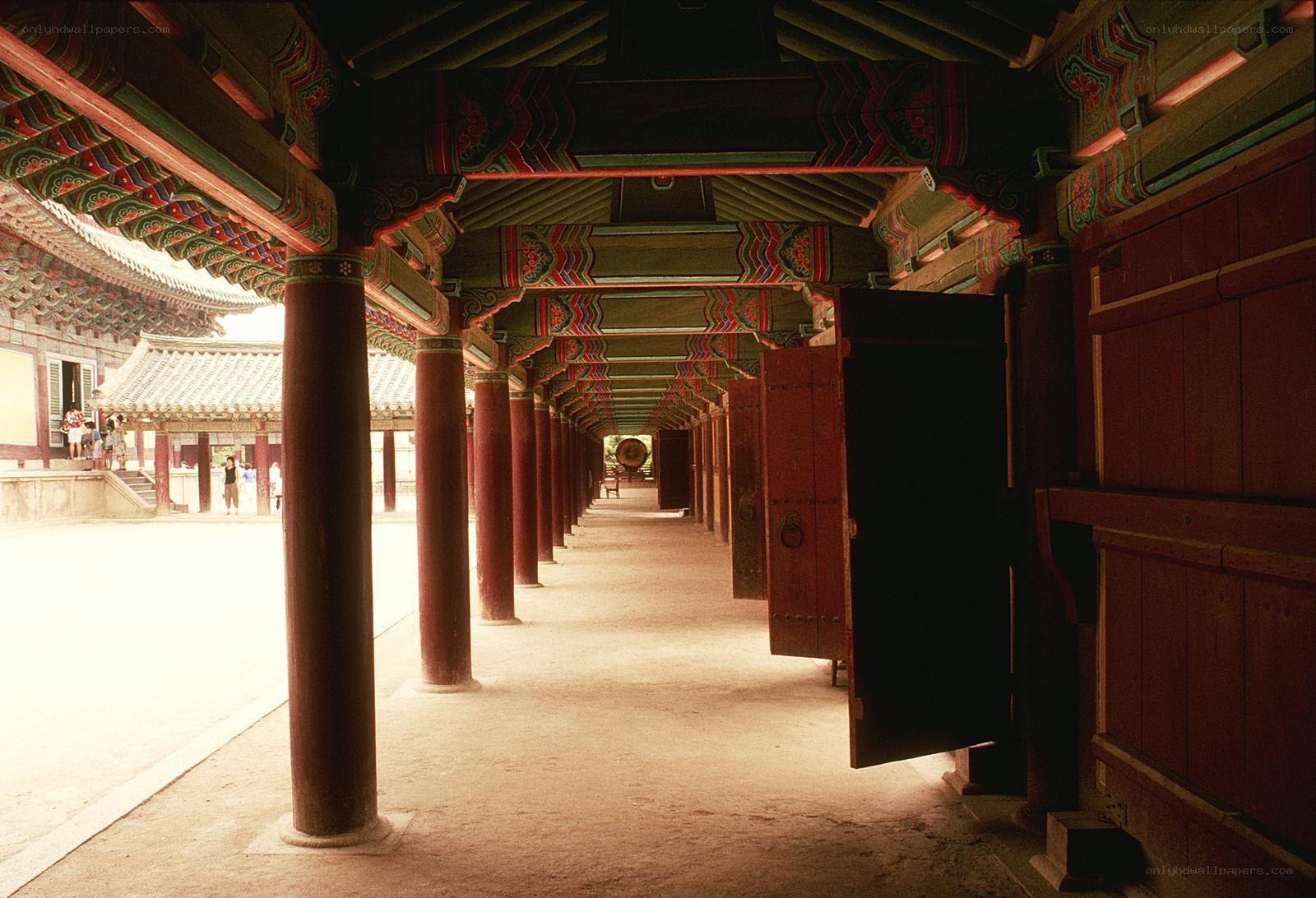 Traditional Korean corridor