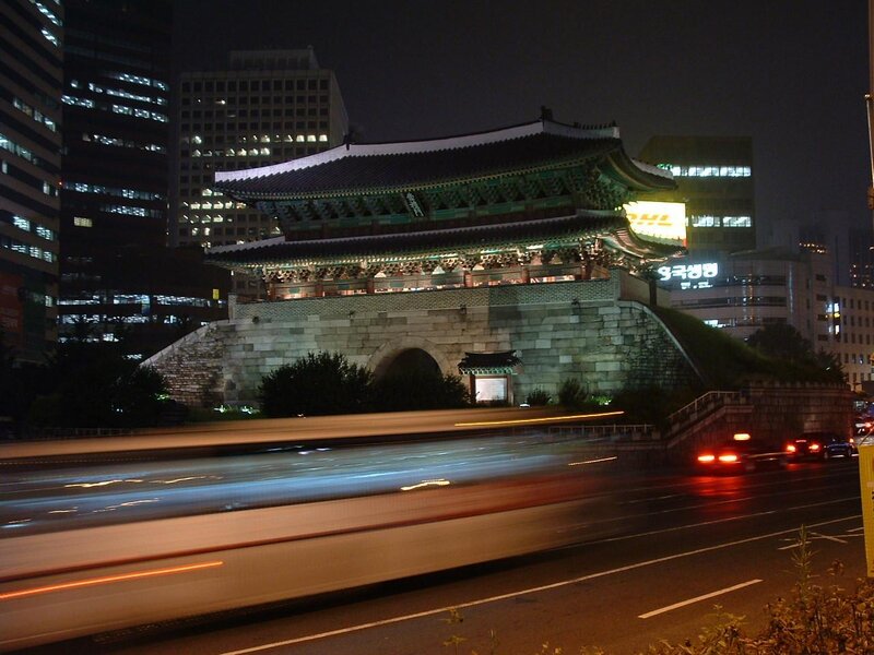 Traditional Korean Gate — Black