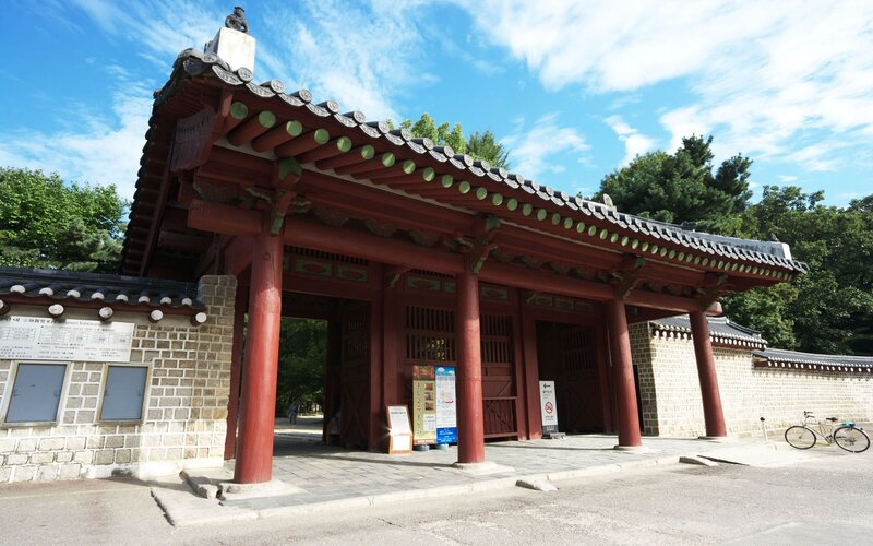 traditional korean gate entrance