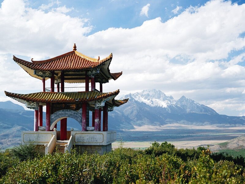 Traditional Pagoda with Mountains — Green