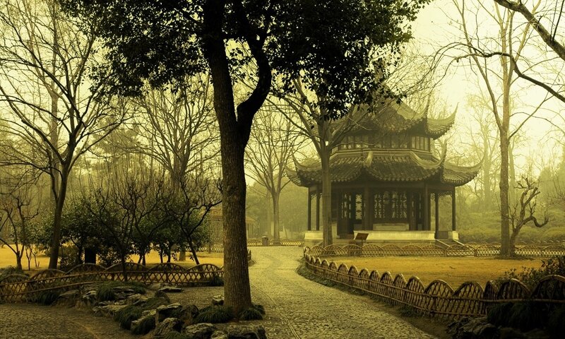 Traditional Pavilion in Garden — Green
