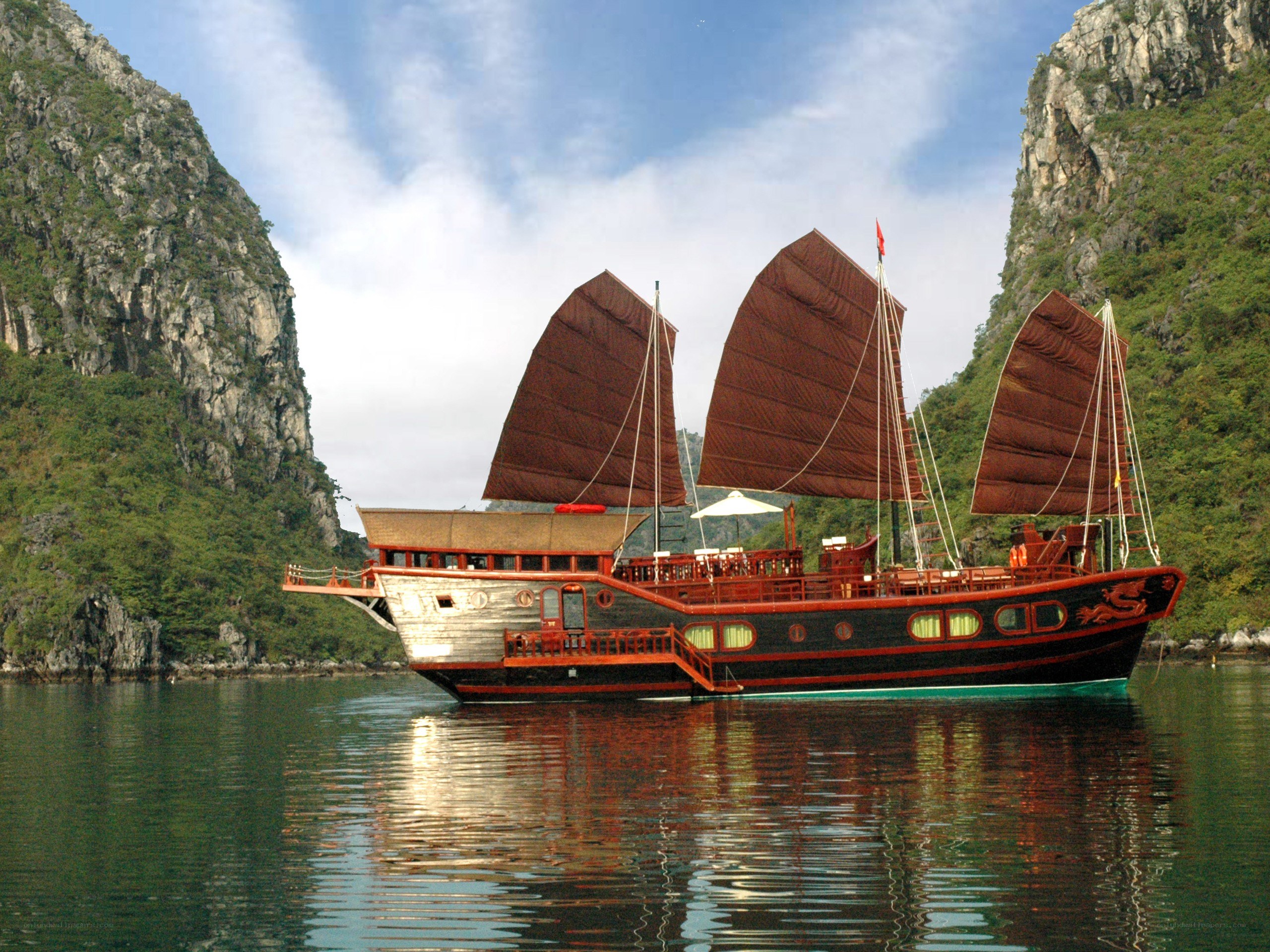 Traditional Vietnamese junk boat