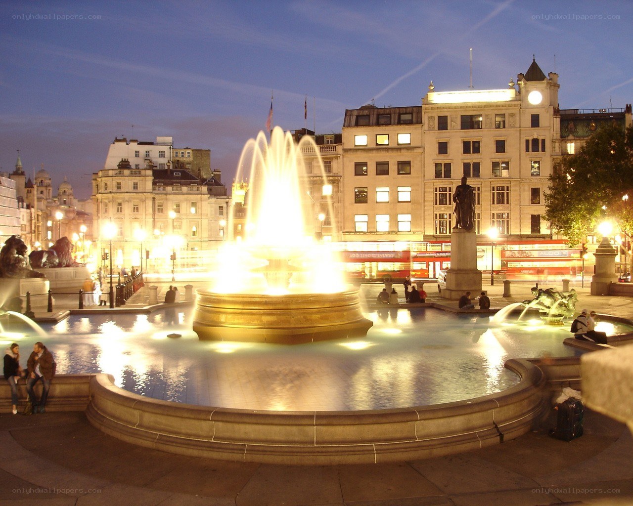 Trafalgar Square at dusk