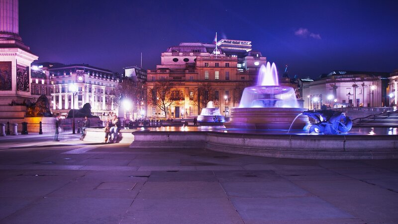 Trafalgar Square at night
