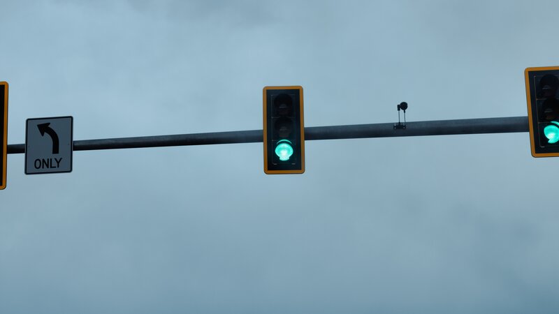 Traffic Lights on Pole — Gray