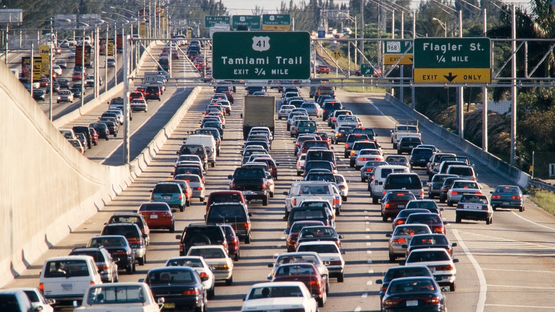 Traffic on a busy highway