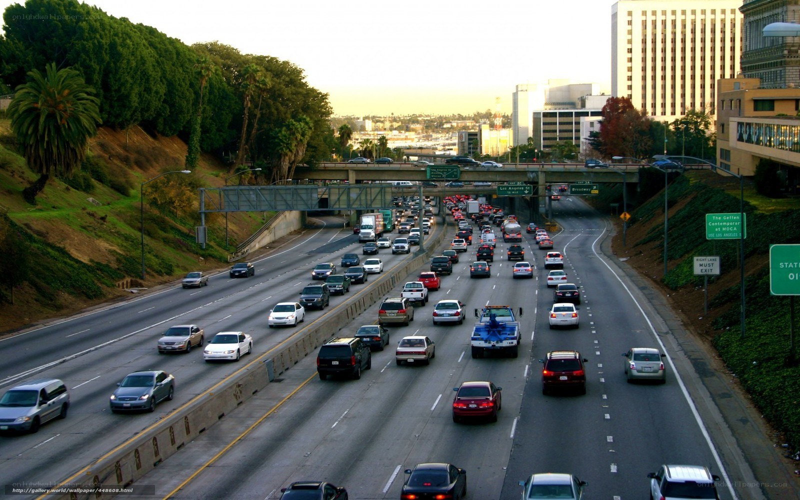 Traffic on a busy highway