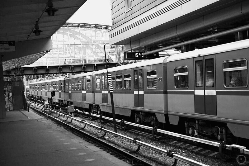 Train at Subway Station — Black, Calm