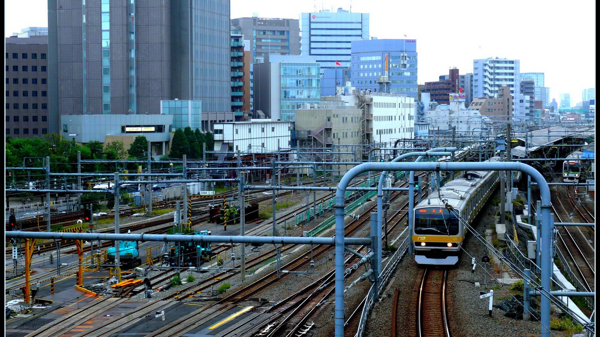 Train in urban railway network