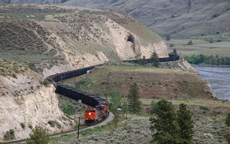 Train navigating a canyon