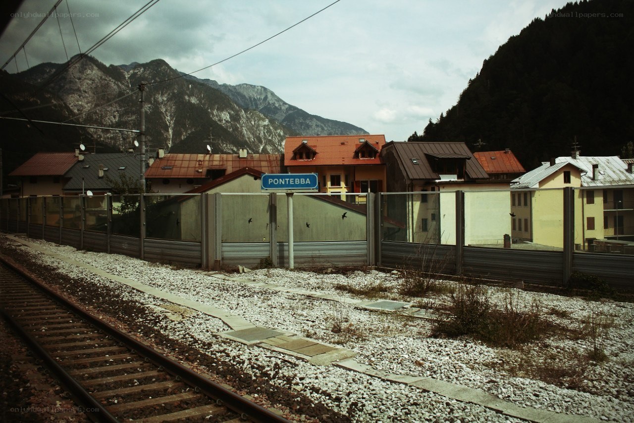 Train tracks near Pontebba station