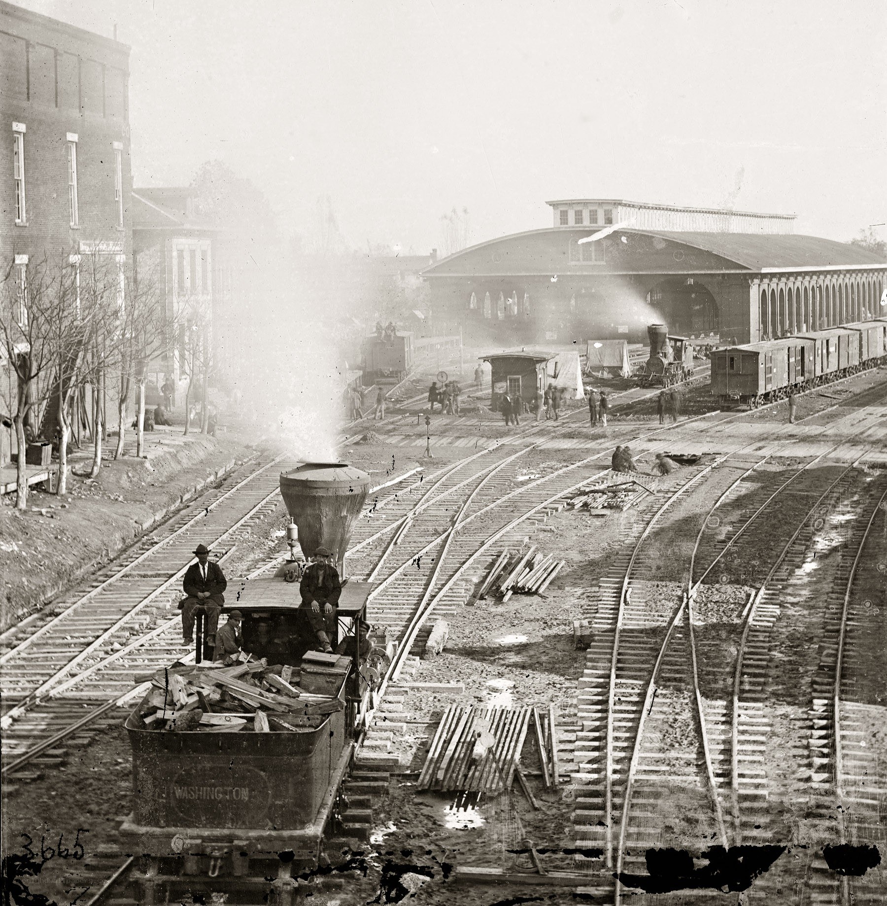 Train yard at Washington station
