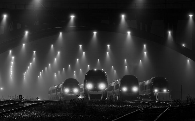 Trains in a Tunnel
