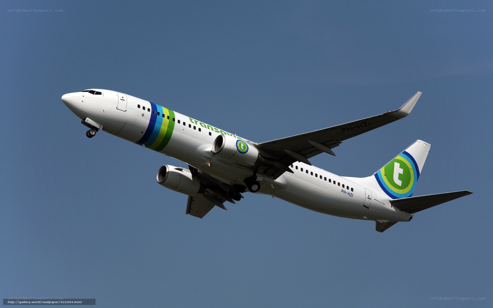 Transavia Boeing 737 in flight