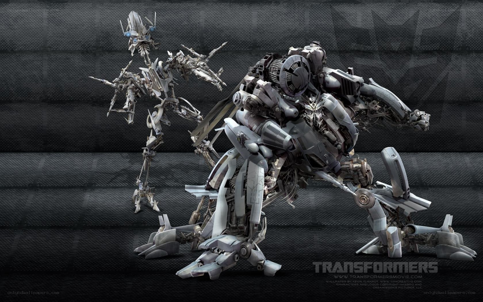 Transformers robots in battle