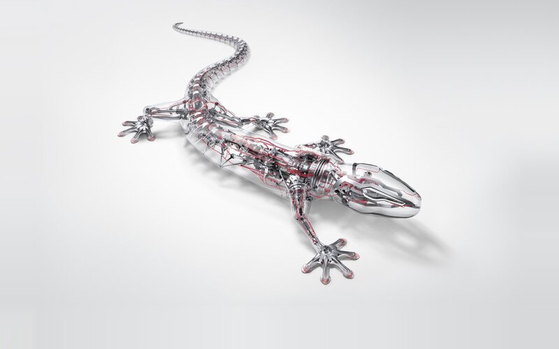 Transparent Robotic Lizard — White