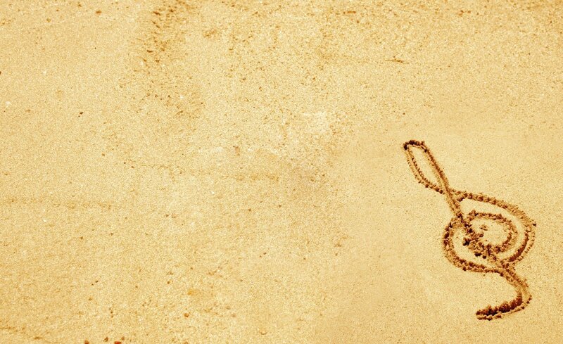 Treble Clef in Sand — Beige