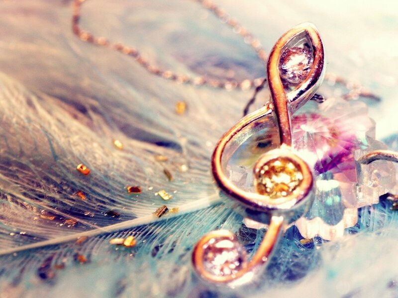 Treble Clef Pendant