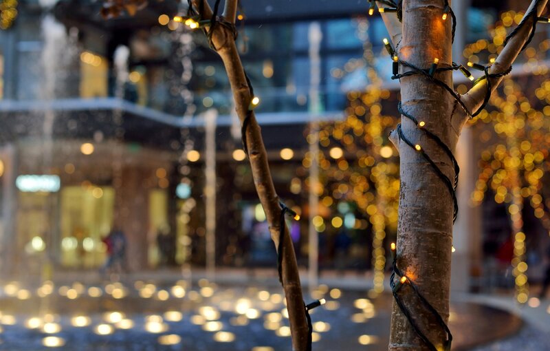 Tree with Lights — Yellow
