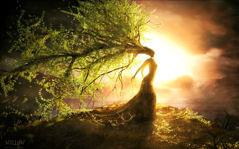 Tree Woman Figure — Green