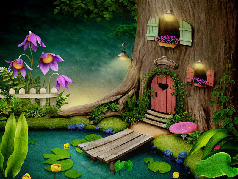 Treehouse in Garden — Green, Serene