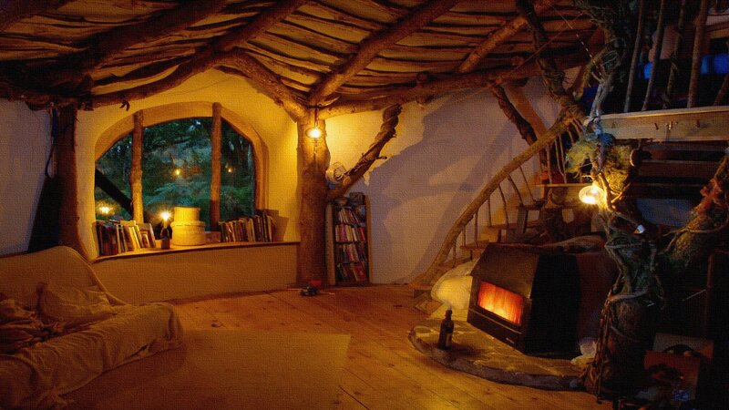 Treehouse Living Room — Brown