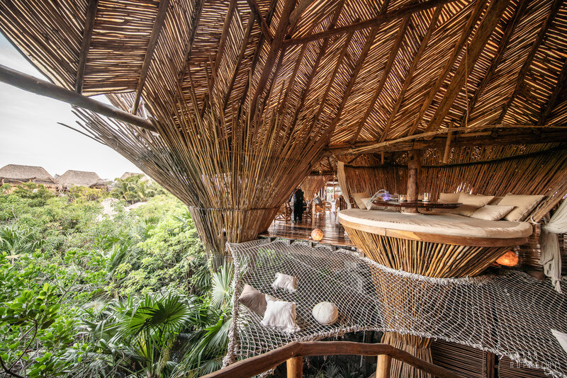 Treehouse Lounge Area