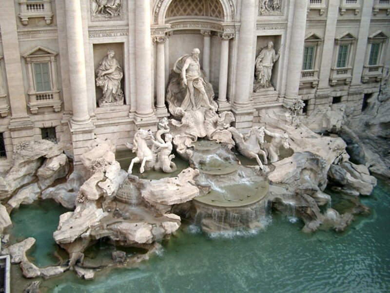 Trevi Fountain Sculpture — White, Grand