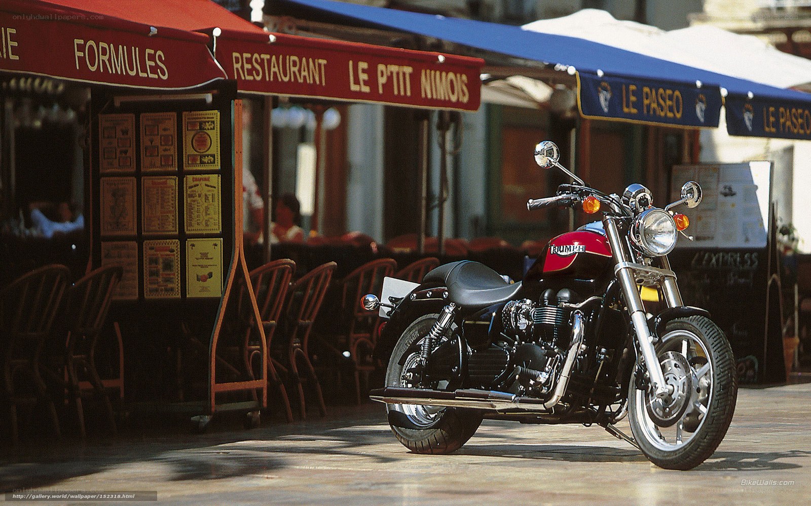 Triumph motorcycle in Nîmes