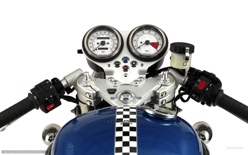 Triumph Thruxton dashboard