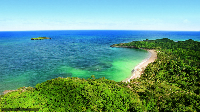 Tropical Bay with Beach — Green, Serene