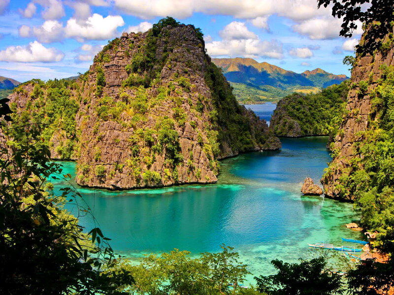 Tropical Bay with Limestone Cliffs — Blue, Serene