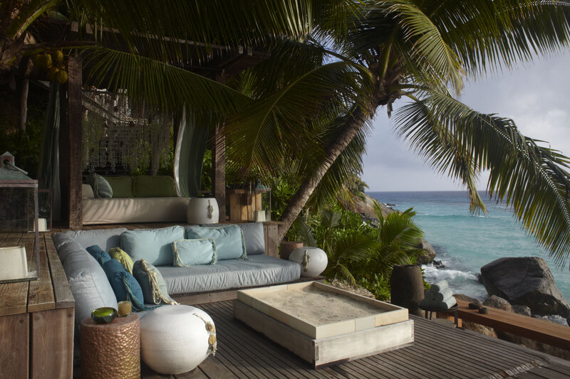 Tropical Beach Lounge — Green, Serene
