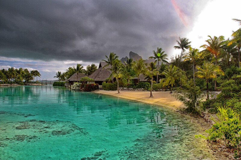 Tropical Beach Resort — Turquoise, Dramatic