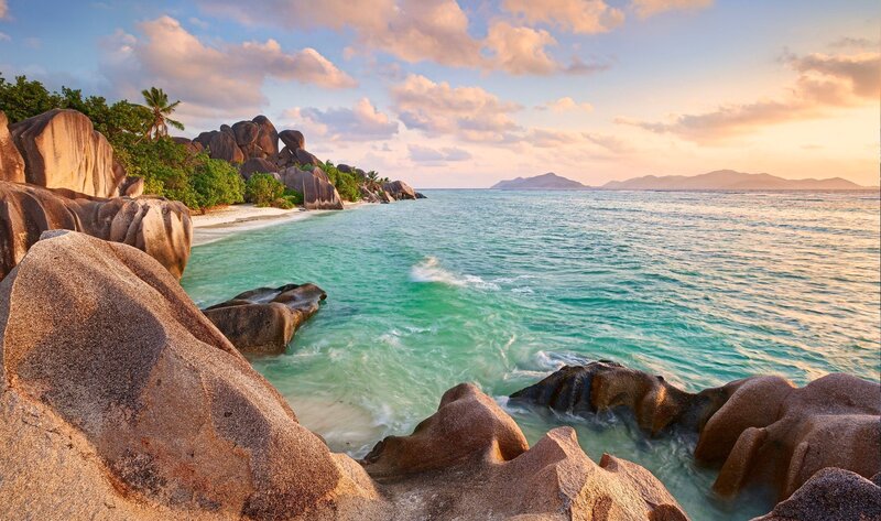 Tropical Beach with Granite Rocks — Turquoise