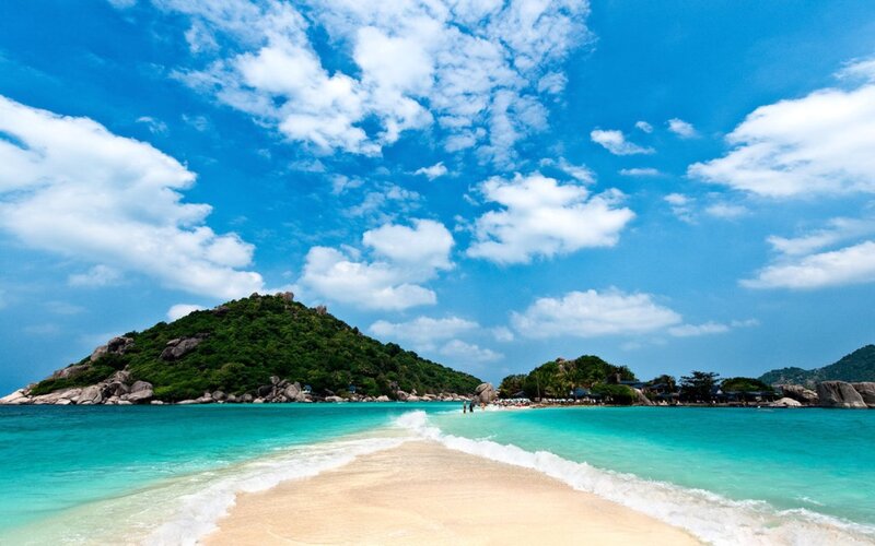 Tropical Beach with Sandbar — Blue, Serene, Afternoon