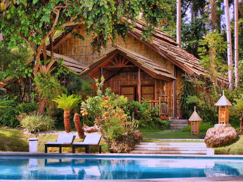 Tropical Bungalow by Pool